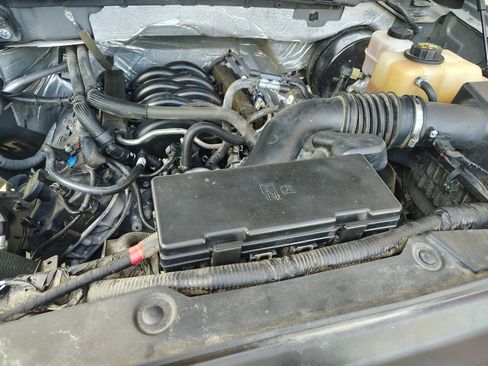 Used 2011 Ford F150 XLT w/ XLT Chrome Pkg image 25