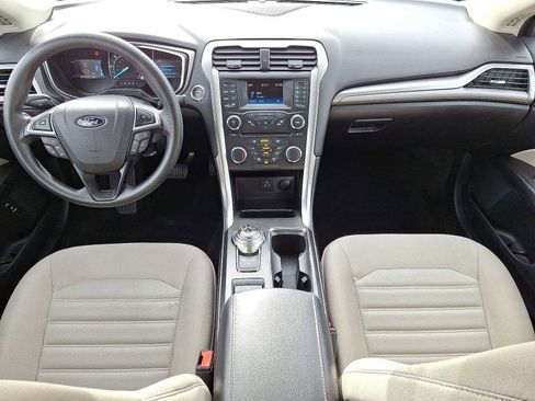 Used 2018 Ford Fusion S image 25