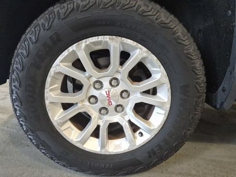 Used 2014 GMC Sierra 1500 SLE w/ SLE Value Package AWD/4WD image 23