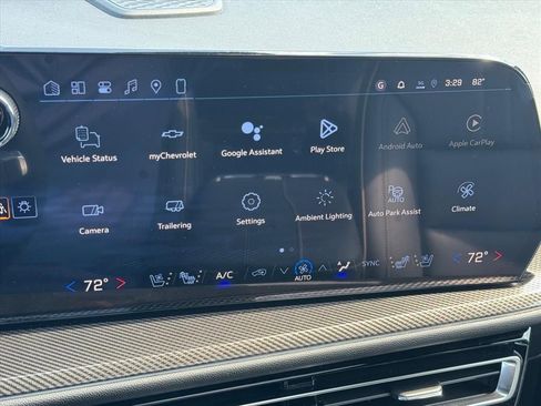 New 2026 Chevrolet Traverse High Country FWD image 15
