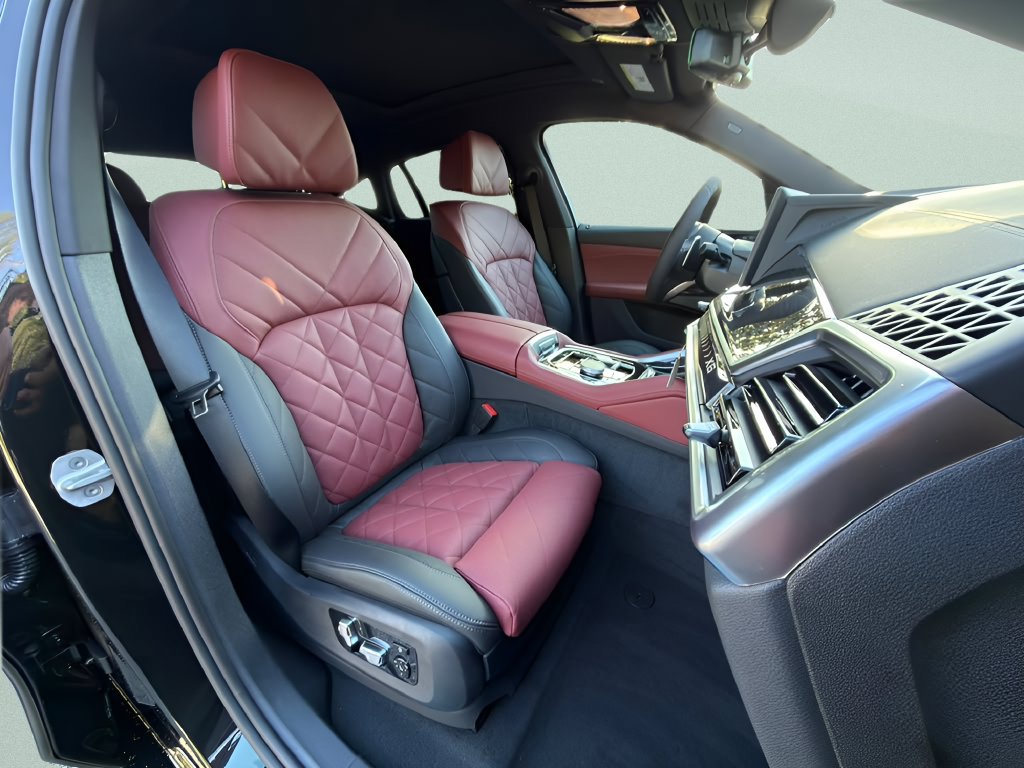 New 2027 BMW X6 xDrive40i w/ Climate Comfort Package AWD/4WD image 25