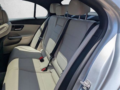 Used 2025 Mercedes-Benz C 300 Sedan image 15