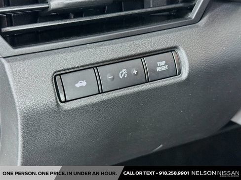 Certified 2023 Nissan Altima 2.5 SV AWD/4WD image 10