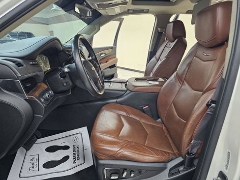 Used 2015 Cadillac Escalade Premium AWD/4WD image 20