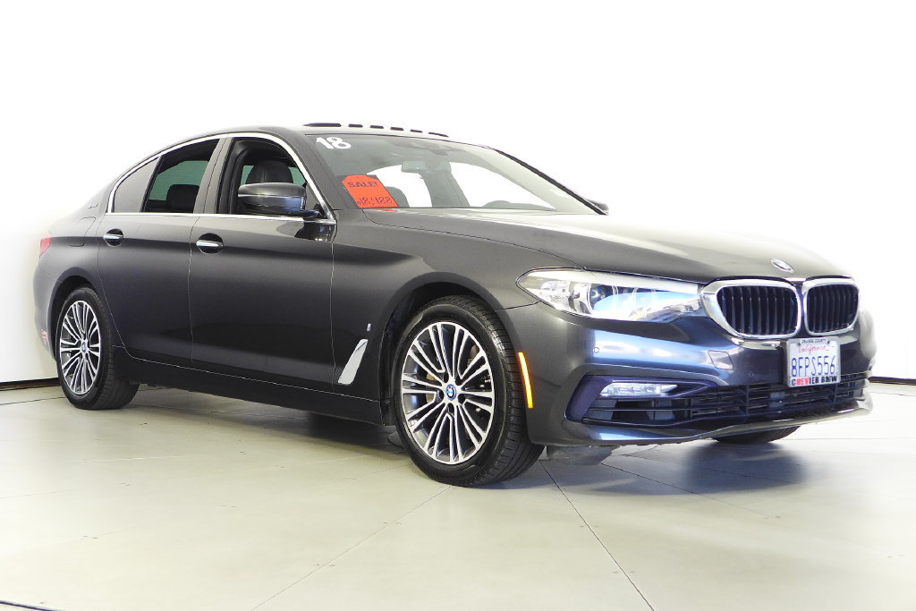 Used 2018 BMW 530e w/ Premium Package 2 RWD image 4