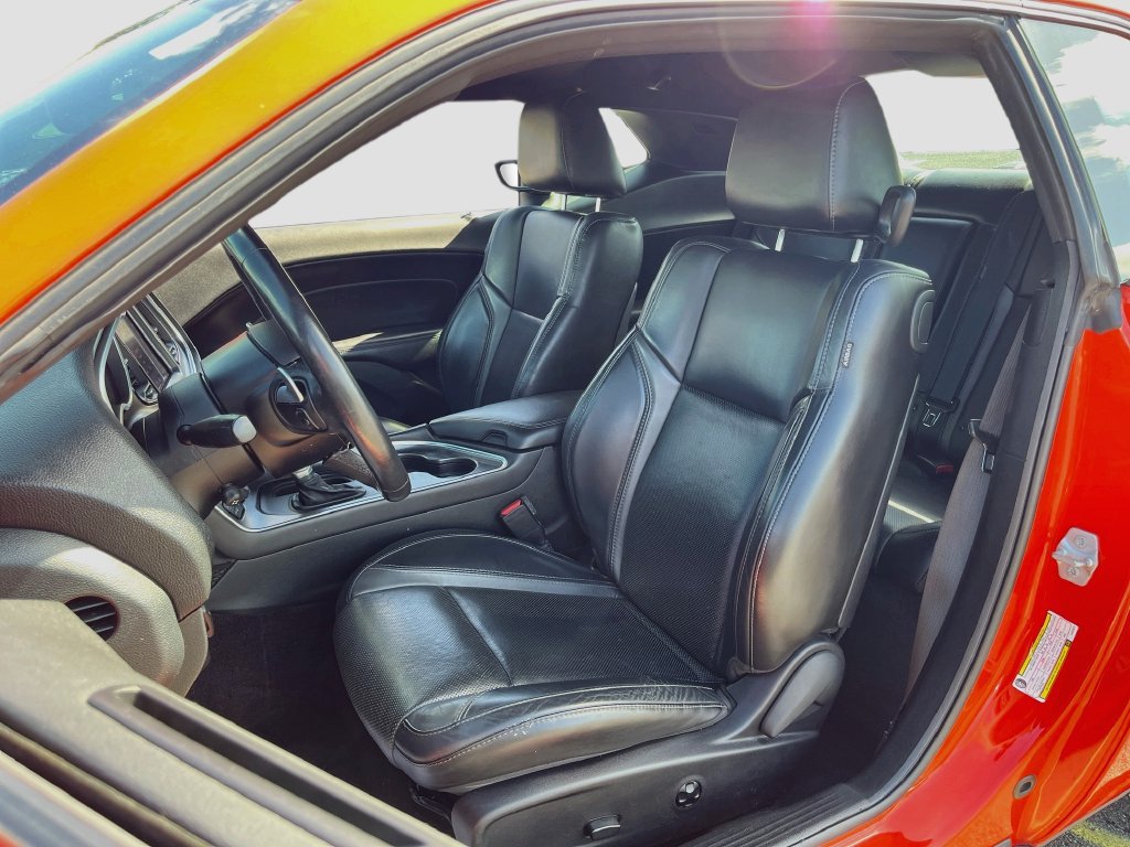Used 2018 Dodge Challenger GT w/ Driver Convenience Group AWD/4WD image 22