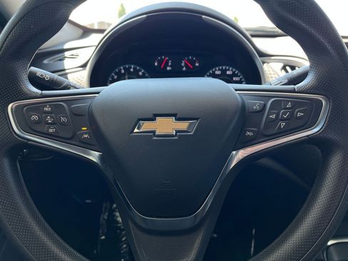 Used 2023 Chevrolet Malibu LT image 28