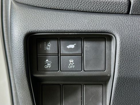 Used 2020 Honda CR-V Touring image 17