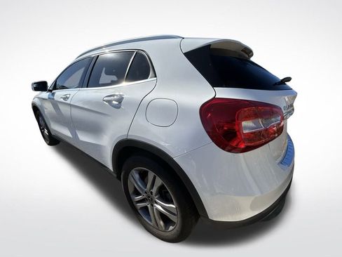 Used 2019 Mercedes-Benz GLA 250 image 12