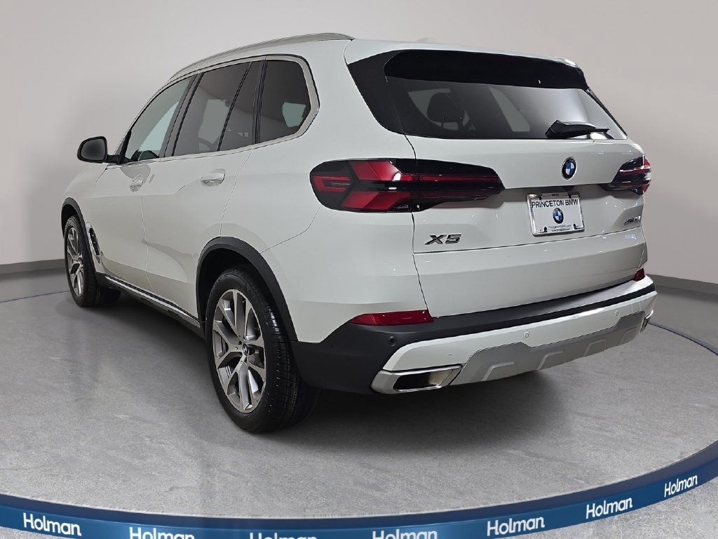 Certified 2024 BMW X5 xDrive40i w/ Premium Package AWD/4WD image 7