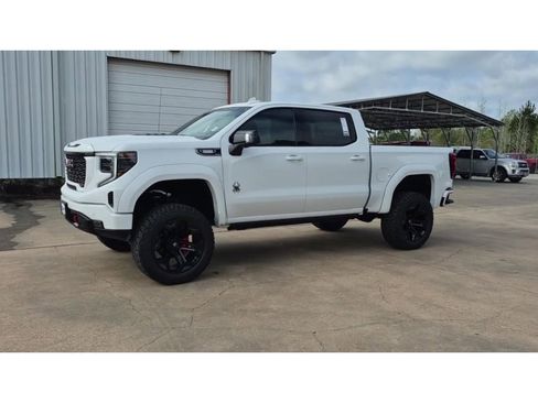 New 2026 GMC Sierra 1500 AT4 w/ AT4 Premium Package image 4