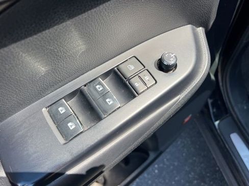 Used 2019 Toyota Highlander Limited AWD/4WD image 29