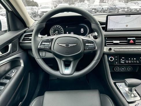 Certified 2025 Genesis G70 2.5T image 19