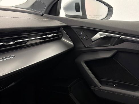 Used 2024 Audi A3 2.0T Premium image 31