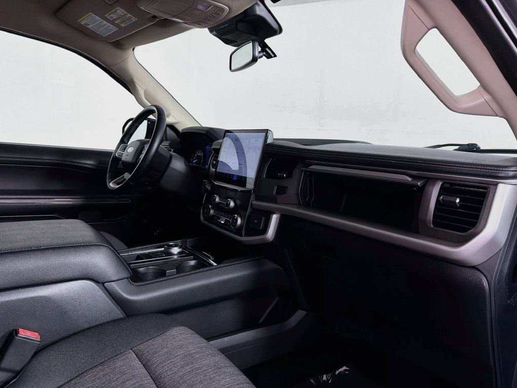 Used 2022 Ford Expedition XLT RWD image 31