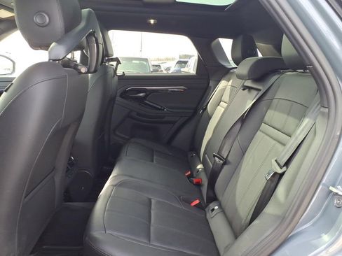 Used 2023 Land Rover Range Rover Evoque R-Dynamic S image 9