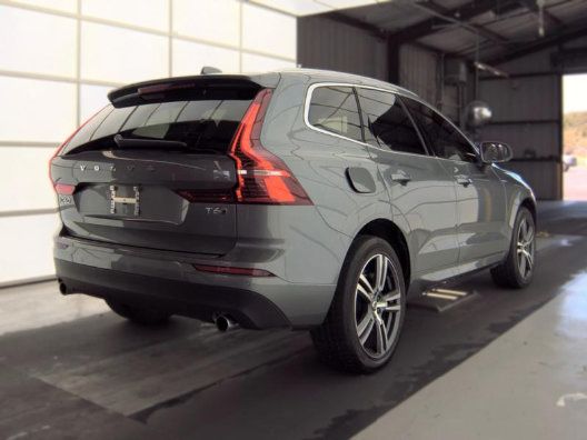 Used 2020 Volvo XC60 T6 Momentum w/ Protection Package Premier AWD/4WD image 2