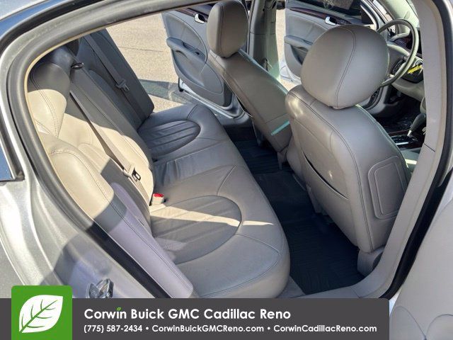 Used 2009 Buick Lucerne CXL FWD image 23