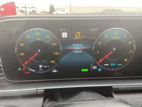 Used 2022 Mercedes-Benz GLS 450 4MATIC image 9