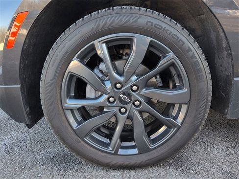 Used 2023 Chevrolet Equinox RS w/ RS Leather Package image 34