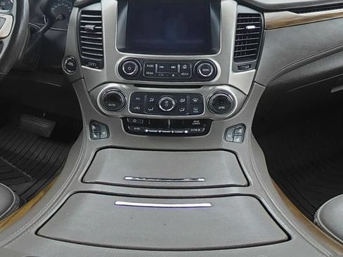 Used 2020 GMC Yukon Denali w/ Open Road Package AWD/4WD image 32