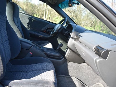 Used 1996 Chevrolet Camaro Z28 RWD image 14