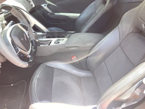 Used 2019 Chevrolet Corvette Grand Sport RWD image 3