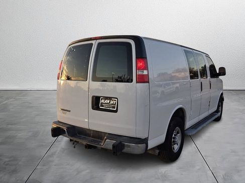 Used 2019 Chevrolet Express 2500 w/ Driver Convenience Package image 4