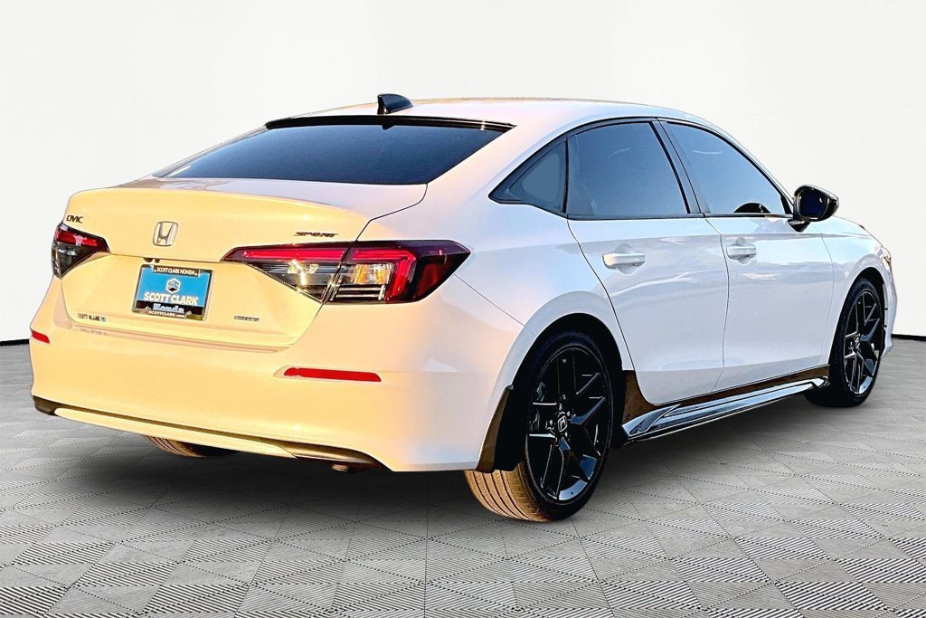 Used 2025 Honda Civic Sport image 6