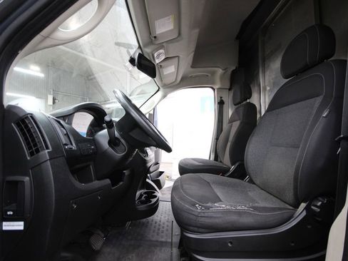 Used 2019 RAM ProMaster 2500 FWD image 13