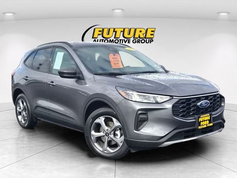 Certified 2025 Ford Escape ST-Line image 1