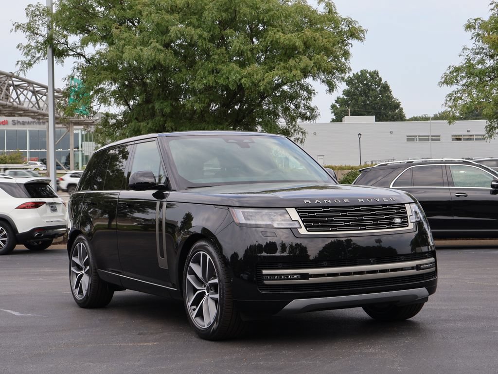 New 2026 Land Rover Range Rover SE AWD/4WD image 3