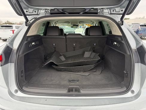 Used 2023 Buick Envision Essence image 13