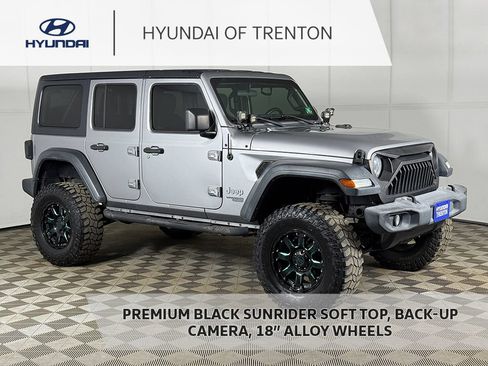 Used 2018 Jeep Wrangler Unlimited Sport S AWD/4WD image 1