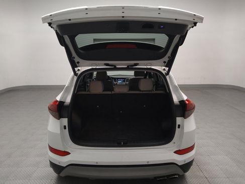 Used 2018 Hyundai Tucson Value FWD image 29