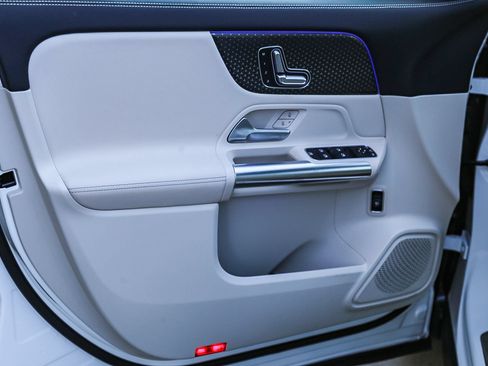 Certified 2026 Mercedes-Benz GLA 250 image 18