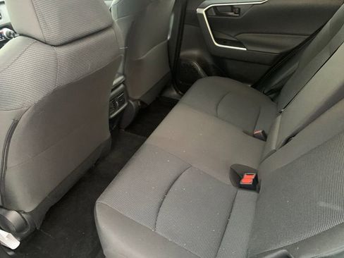 Used 2023 Toyota RAV4 LE image 13