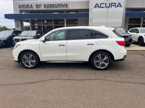 Used 2018 Acura MDX w/ Tech & Entertainment Pkg AWD/4WD image 4