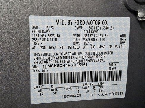 Used 2023 Ford Explorer XLT w/ Equipment Group 202A image 27