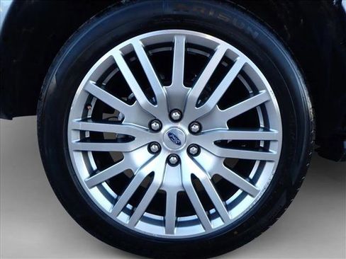 Used 2023 Ford Expedition Max Limited image 7