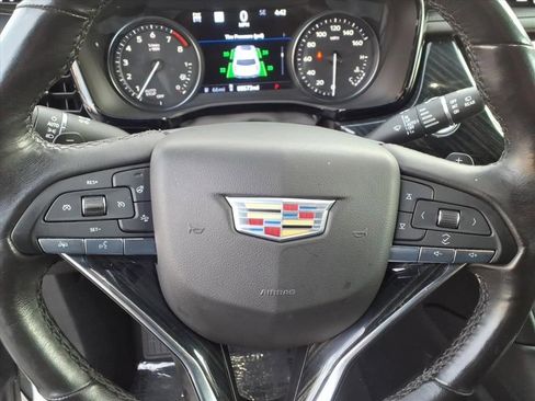 Used 2020 Cadillac XT6 Premium Luxury image 21