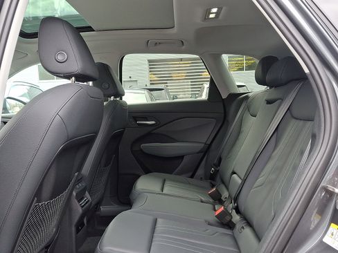 New 2026 Audi Q3 quattro 2.0T image 6