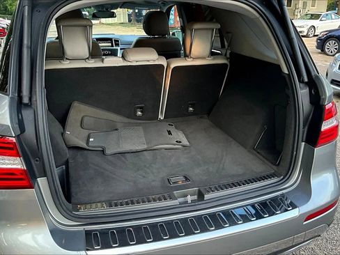 Used 2014 Mercedes-Benz ML 350 4MATIC w/ Premium 1 Package image 11