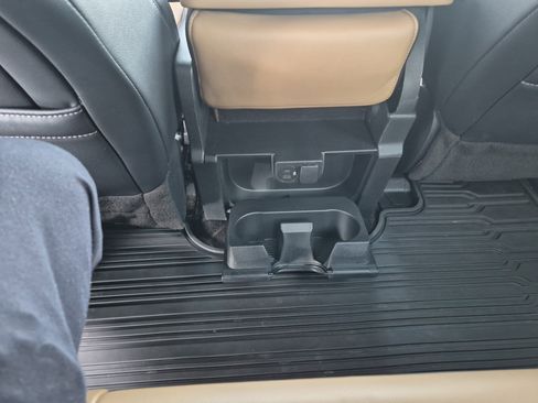 Used 2021 Ford F150 Lariat image 20