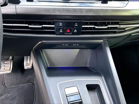 Used 2022 Volkswagen GTI S image 23