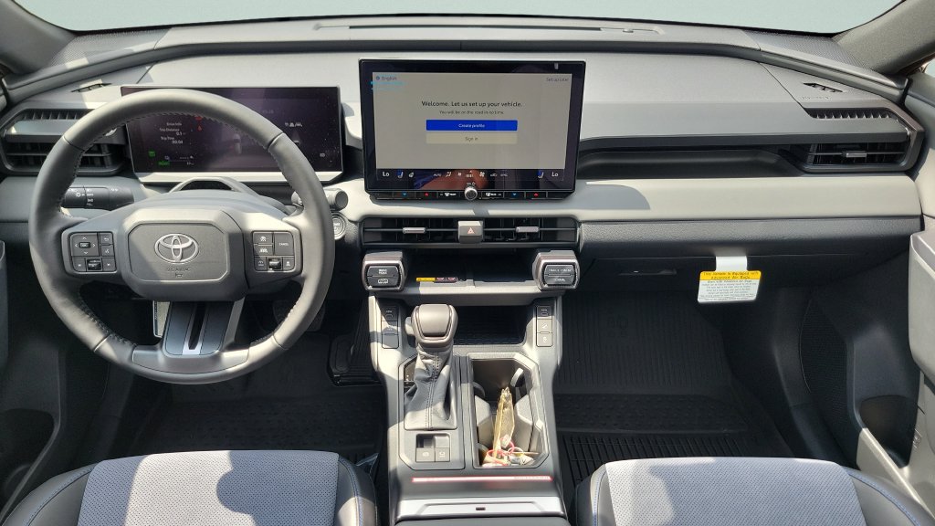Used 2026 Toyota RAV4 XSE w/ Weather Package AWD/4WD image 14