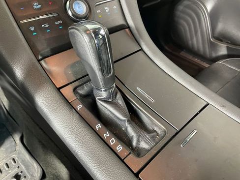 Used 2016 Ford Taurus SHO AWD/4WD image 9