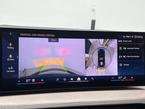 Certified 2025 BMW 330i xDrive Sedan image 15