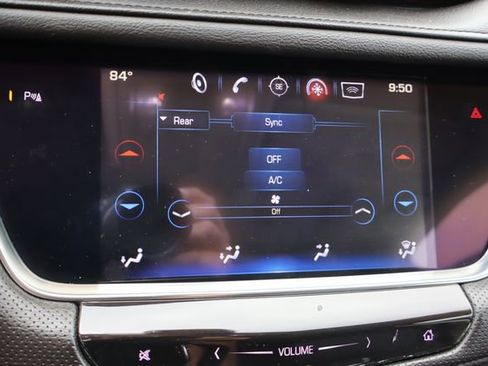 Used 2019 Cadillac XT5 Premium Luxury image 38