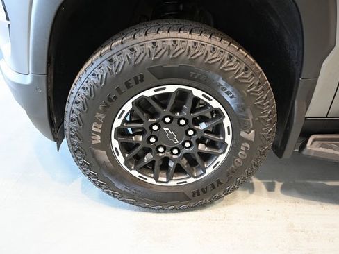 New 2026 Chevrolet Silverado EV Trail Boss w/ Premium Package image 34